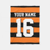 パンプキンオレンジブラックチームジャージ名門私立校風のストライプ フリースブランケット (正面)