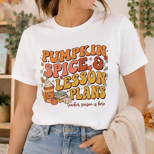 パンプキンスパイスと授業計画 秋の先生 Tシャツ