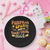 パンプキンスパイスアンドオールナイス秋シーズン秋 ペーパープレート (パーティー)