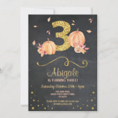 パンプキンスリー誕生日第3秋チョーク金ゴールド招待状 招待状 (正面)