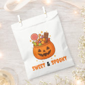 パンプキンバケットの甘さ – ハロウィーン フェイバーバッグ (クリップ留めされた状態)
