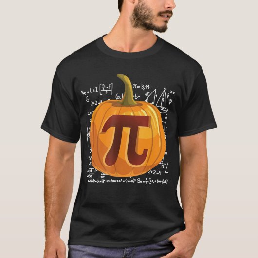 パンプキンパイ数学シャツおかしなハロウィンサンクスギビン Tシャツ (正面)