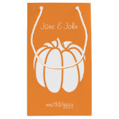 パンプキンパッチインオレンジ抱き枕 スモールペーパーバッグ (裏面)