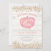 パンプキンファースト誕生日招待状ピンクと金ゴールド 招待状 (正面)