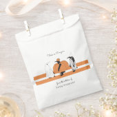 パンプキンペンギン面白いハロウィーン フェイバーバッグ (クリップ留めされた状態)