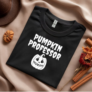 パンプキン教授ホワイトタイポグラフィ Tシャツ