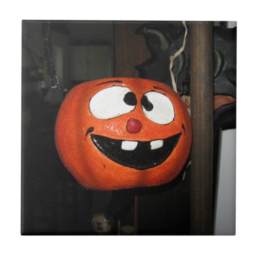 パンプキ熱狂するン タイル (正面)