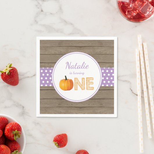 パンプキ素朴ン秋ファーストバースデーパーティーパープル スタンダードカクテルナプキン (インサイチュ)