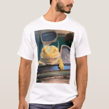 パン入りのドラゴンTシャツ