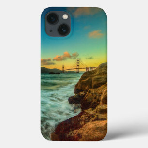 パン屋のビーチの日没 iPhone 13ケース