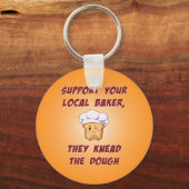 パン屋を手伝って生地をこねる キーホルダー (正面)