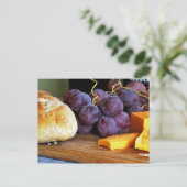 パン葡萄チェダーチーズスチルライフ ポストカード (スタンド正面)