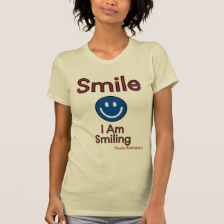 パーキンソン病と闘いながらも笑顔でいる Tシャツ