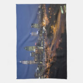 パース、オーストラリア。パース中心街の眺め キッチンタオル (縦)