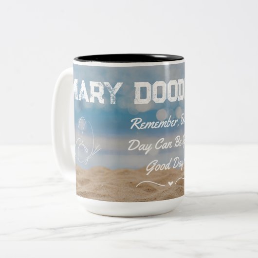 パーソナライインスパイアズのビーチシーンのマグカップ ツートーンマグカップ (正面左)