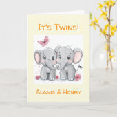 パーソナライズされたおめでとうユニセックス双子 カード (黄色い花)