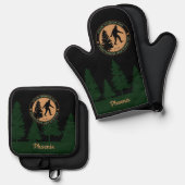 パーソナライズされたおもしろいサスカッチ 鍋つかみ&鍋敷きセット (正面/裏面)