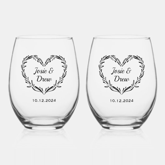 パーソナライズされたお結婚連さんの名前と日付ハート ステムなしワイングラス (正面)