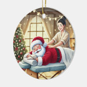 パーソナライズされたかわいいサンタがマッサージ セラミックオーナメント (左)