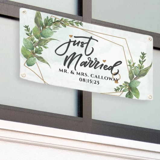 パーソナライズされたたった今結婚しましたカーバナー 横断幕 (ビルの外側)