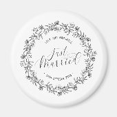 パーソナライズされたたった今結婚しましたフローラ |冷蔵庫用マグネット マグネット (正面)