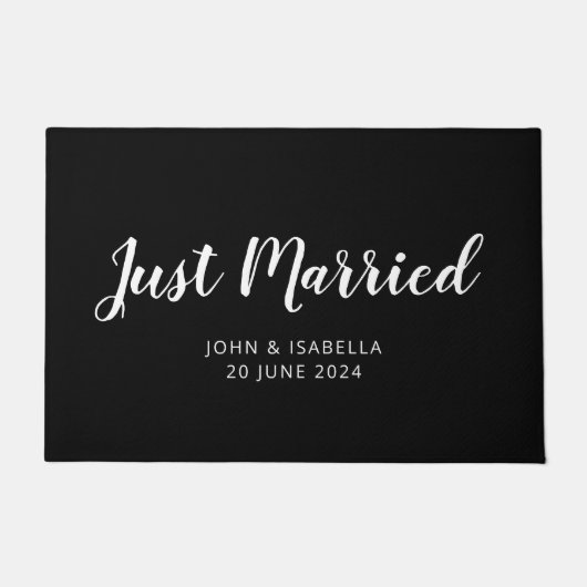 パーソナライズされたたった今結婚しました ドアマット (正面)