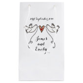 パーソナライズされたの結婚抱き枕 スモールペーパーバッグ (正面)