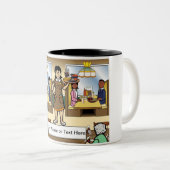 パーソナライズされたウエートレスカジュアルダイニング ツートーンマグカップ (正面右)