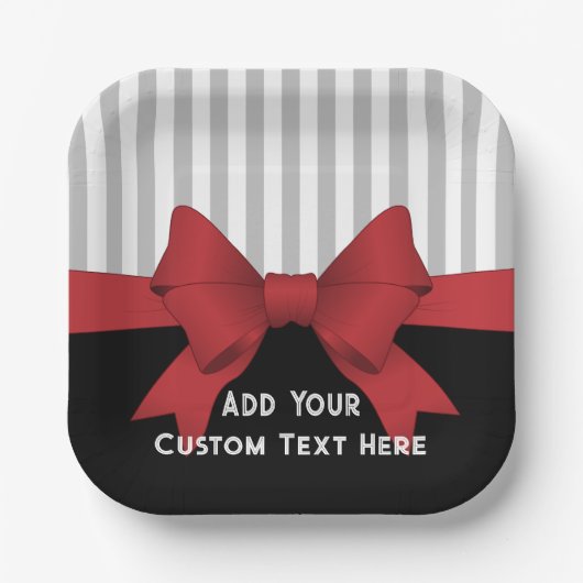 パーソナライズされたエレガントなモダンな赤いリボンとストライプ ペーパープレート (正面)