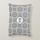 パーソナライズされたエレガントヴィンテージ白黒パターン アクセントクッション (裏面(縦))