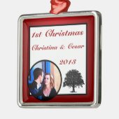 パーソナライズされたオーナメントカスタムホワイトツリーレッドブラック メタルオーナメント (左)