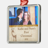 パーソナライズされたカスタムオーナメントエレガントトナカイ メタルオーナメント (左)