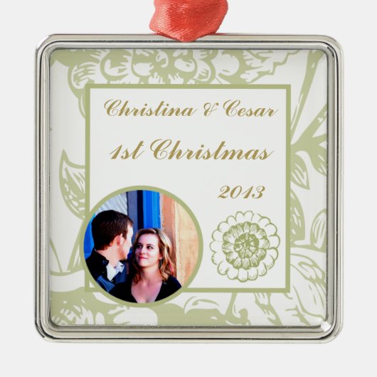 パーソナライズされたカスタムグリーンゲルベラデイジーフラワーズリー メタルオーナメント (正面)