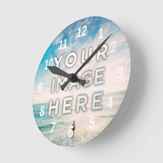 パーソナライズされたカスタム写真 ラウンド壁時計 (傾斜)