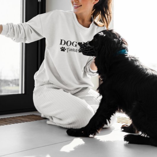 パーソナライズされたカスタム犬の名前ドッグママ スウェットシャツ