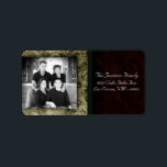 パーソナライズされたカスタムPhoto Christmas Mailing Label ラベル<br><div class="desc">この。75"x2.25インチのサイズのシックとパーソナライズされたトレンディーのスティックモダンオン差出人住所ラベルはトレンディーとシックの両方である。これらは、エッジのフルブリードフルカラー印刷テクノロジへのプリントを使用してAvery®ラベルに印刷される。8.5インチx 11インチの用紙に印刷され食べ物を与え、再書き込み可能で再印刷可能。Avery® Microsoft® Wordテンプレートとの互換性お客様の最も多くのフォーマル招待状とイベントの発表に最適。私たちはzazzle店でこのデザインに専念する全体の行を持っている*デザインコレクションのメニュータブの下に招待状(5x7)、戻りラベル、郵送ラベル、封筒用シール、郵便切手、カップケーキピック、ウォーターボトルラッパー、ハーシーの1.55 oz.大きなバーラッパー、ハーシーのミニチュアバッグラッパー、電子レンジのポップコーンアドバイスラッパー、書き込み可能座席表、グッズバッグトッパー、FLATサンキューカード(4x5)、HAPPEDサンキューカード(4x5)、メッセージカード、メニューカード、ミントマッチブック、棒つきキャンデーカバー、ブックマーク、ビンゴカードマーカー、ビンゴカード呼び出しシート、書き込み可能カード(4x5)、など。</div>