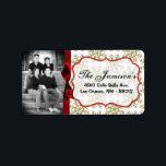 パーソナライズされたカスタムPhoto Christmas Mailing Label ラベル<br><div class="desc">この。75"x2.25インチのサイズのシックとパーソナライズされたトレンディーのスティックモダンオン差出人住所ラベルはトレンディーとシックの両方である。これらは、エッジのフルブリードフルカラー印刷テクノロジへのプリントを使用してAvery®ラベルに印刷される。8.5インチx 11インチの用紙に印刷され食べ物を与え、再書き込み可能で再印刷可能。Avery® Microsoft® Wordテンプレートとの互換性お客様の最も多くのフォーマル招待状とイベントの発表に最適。私たちはzazzle店でこのデザインに専念する全体の行を持っている*デザインコレクションのメニュータブの下に招待状(5x7)、戻りラベル、郵送ラベル、封筒用シール、郵便切手、カップケーキピック、ウォーターボトルラッパー、ハーシーの1.55 oz.大きなバーラッパー、ハーシーのミニチュアバッグラッパー、電子レンジのポップコーンアドバイスラッパー、書き込み可能座席表、グッズバッグトッパー、FLATサンキューカード(4x5)、HAPPEDサンキューカード(4x5)、メッセージカード、メニューカード、ミントマッチブック、棒つきキャンデーカバー、ブックマーク、ビンゴカードマーカー、ビンゴカード呼び出しシート、書き込み可能カード(4x5)、など。</div>