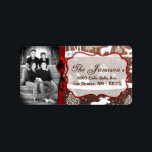 パーソナライズされたカスタムPhoto Christmas Mailing Label ラベル<br><div class="desc">この。75"x2.25インチのサイズのシックとパーソナライズされたトレンディーのスティックモダンオン差出人住所ラベルはトレンディーとシックの両方である。これらは、エッジのフルブリードフルカラー印刷テクノロジへのプリントを使用してAvery®ラベルに印刷される。8.5インチx 11インチの用紙に印刷され食べ物を与え、再書き込み可能で再印刷可能。Avery® Microsoft® Wordテンプレートとの互換性お客様の最も多くのフォーマル招待状とイベントの発表に最適。私たちはzazzle店でこのデザインに専念する全体の行を持っている*デザインコレクションのメニュータブの下に招待状(5x7)、戻りラベル、郵送ラベル、封筒用シール、郵便切手、カップケーキピック、ウォーターボトルラッパー、ハーシーの1.55 oz.大きなバーラッパー、ハーシーのミニチュアバッグラッパー、電子レンジのポップコーンアドバイスラッパー、書き込み可能座席表、グッズバッグトッパー、FLATサンキューカード(4x5)、HAPPEDサンキューカード(4x5)、メッセージカード、メニューカード、ミントマッチブック、棒つきキャンデーカバー、ブックマーク、ビンゴカードマーカー、ビンゴカード呼び出しシート、書き込み可能カード(4x5)、など。</div>