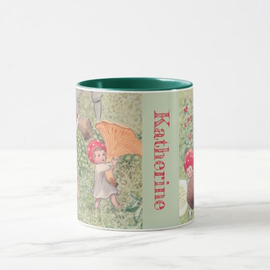 パーソナライズされたキノコ童話エルサベスコウマグ マグカップ (中央)