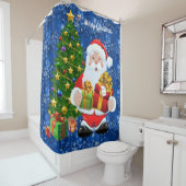 パーソナライズされたギフトラベルサンタとクリスマスツリーショー シャワーカーテン (インサイチュ)