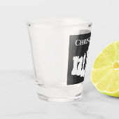 パーソナライズされたクラシックチェス駒キング ショットグラス (左)