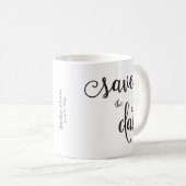 パーソナライズされたクラシックWhite Save The Date Mug コーヒーマグカップ (正面右)