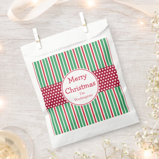 パーソナライズされたクリスマスの抱き枕 フェイバーバッグ (クリップ留めされた状態)