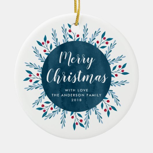 パーソナライズされたクリスマスブルーの水彩フローラ セラミックオーナメント (正面)
