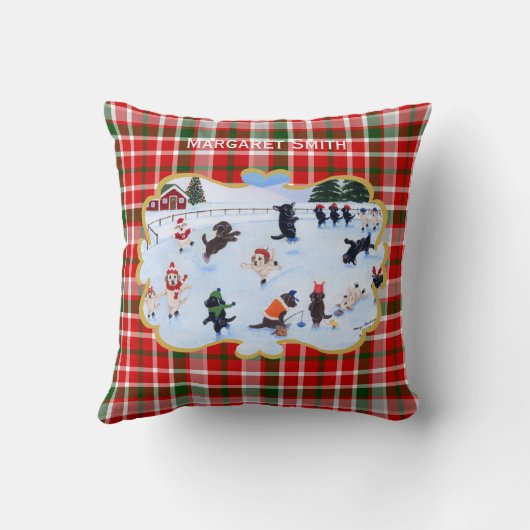 パーソナライズされたクリスマスラブラドール氷スケートで滑る クッション (裏面)