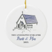 パーソナライズされたクリスマス結婚した結婚の礼拝堂 セラミックオーナメント (裏面)