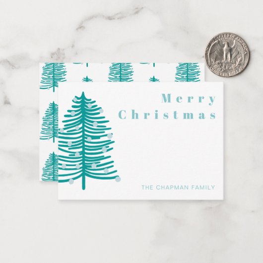 パーソナライズされたグリーンクリスマスツリーのウィンターフォレスト ノートカード (正面/裏面インサイチュ)