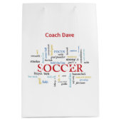 パーソナライズされたサッカーコーチ言葉で感謝 ミディアムペーパーバッグ (正面)