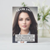 パーソナライズされたサンキューカード: Excellence Recognized サンキューカード (スタンド正面)
