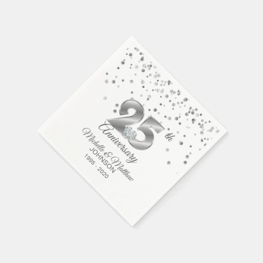 パーソナライズされたシルバー結婚25周年記念 スタンダードカクテルナプキン (角)